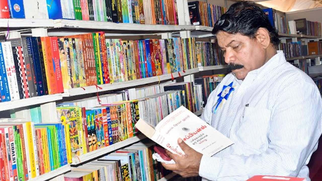 டிஜிட்டல் யுகத்தில் வாசிப்புப் பண்பாட்டை பாதுகாப்பது அவசியம்!