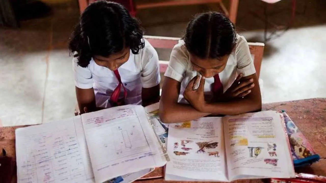 சர்வதேச எழுத்தறிவு தினம் இன்று: இலங்கையில் எழுத்தறிவு விகிதம் 97.4% ஆக உயர்வு!