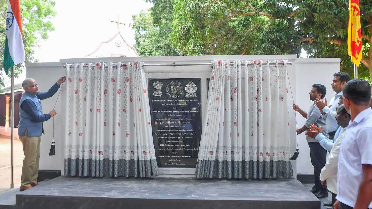 முல்லைத்தீவு வைத்தியசாலையின் 4 மாடிக் கட்டிட பணிகள் ஆரம்பம்