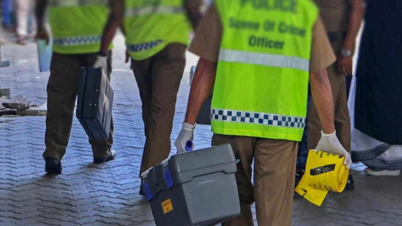 கேகாலையில் ஹோட்டலுக்குள் துப்பாக்கிச் சூடு: இருவர் காயம்