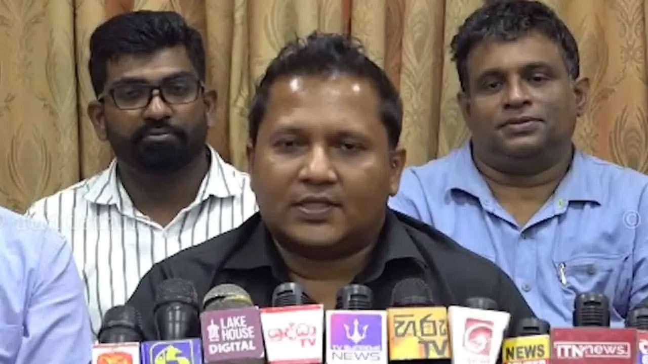 மாணவர்களின் எதிர்காலம் கேள்விக்குறி - விரிவுரையாளர்கள் எச்சரிக்கை