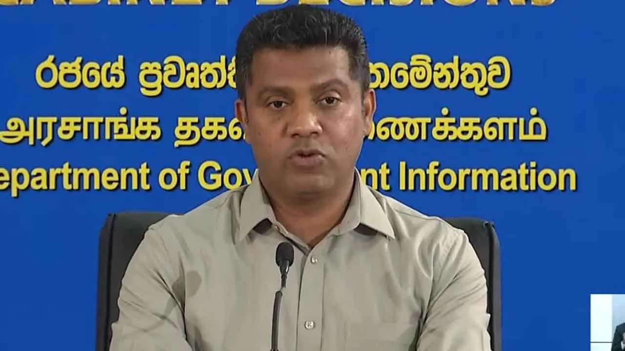 அமைச்சரவை தீர்மானங்களை அறிவிக்கும் செய்தியாளர் சந்திப்பு ஆரம்பம்
