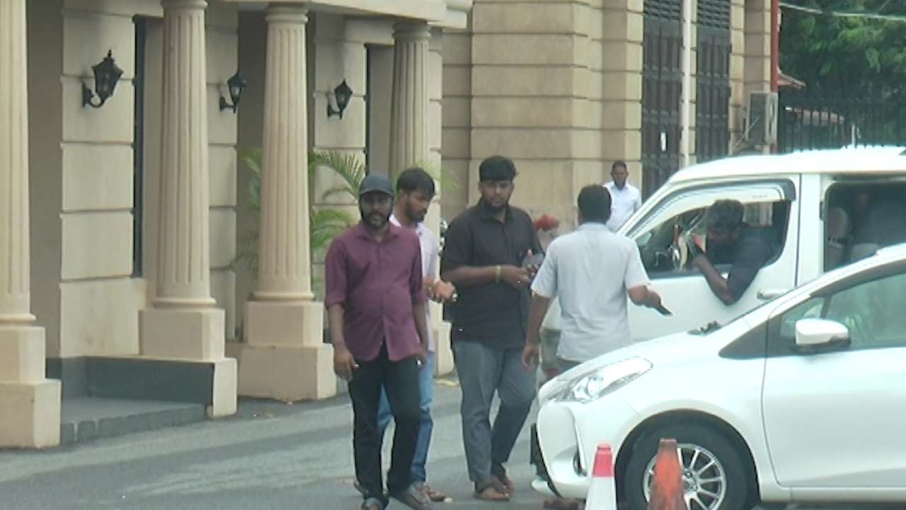 அனோஜனின் குடும்பத்தினரை சந்தித்த ஜனாதிபதி!