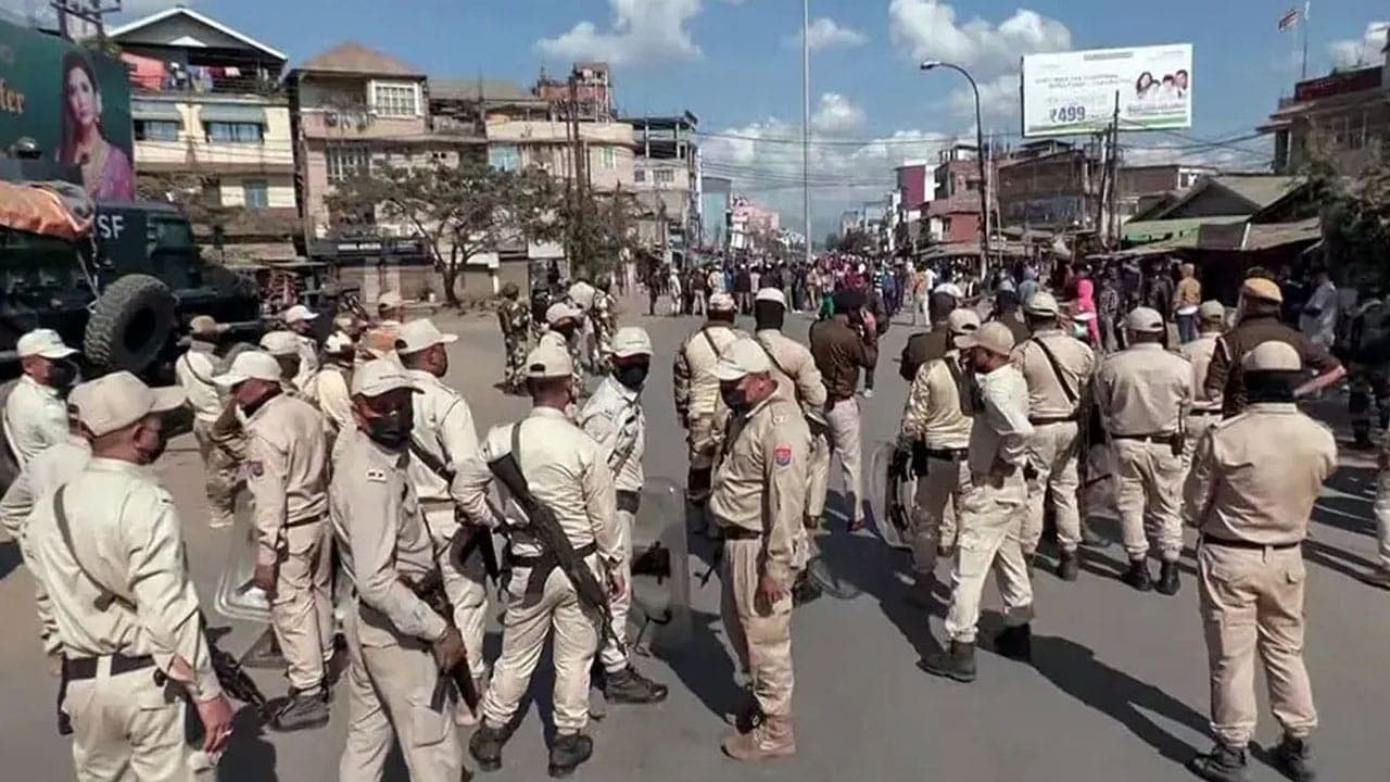 மணிப்பூரில் மீண்டும் வெடித்தது வன்முறை: 9 பேர் உயிரிழப்பு