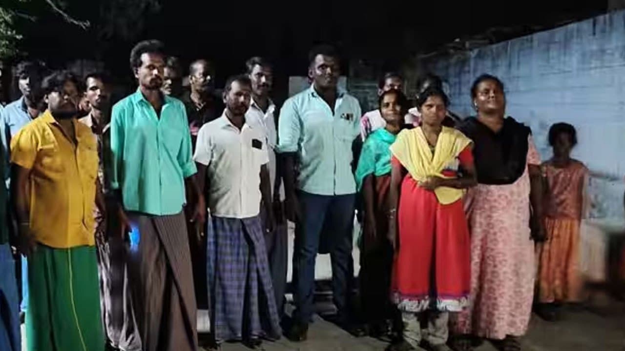 அரசு பள்ளி குடிநீர் தொட்டியில் மனிதக்கழிவு கலப்பால் அதிர்ச்சி