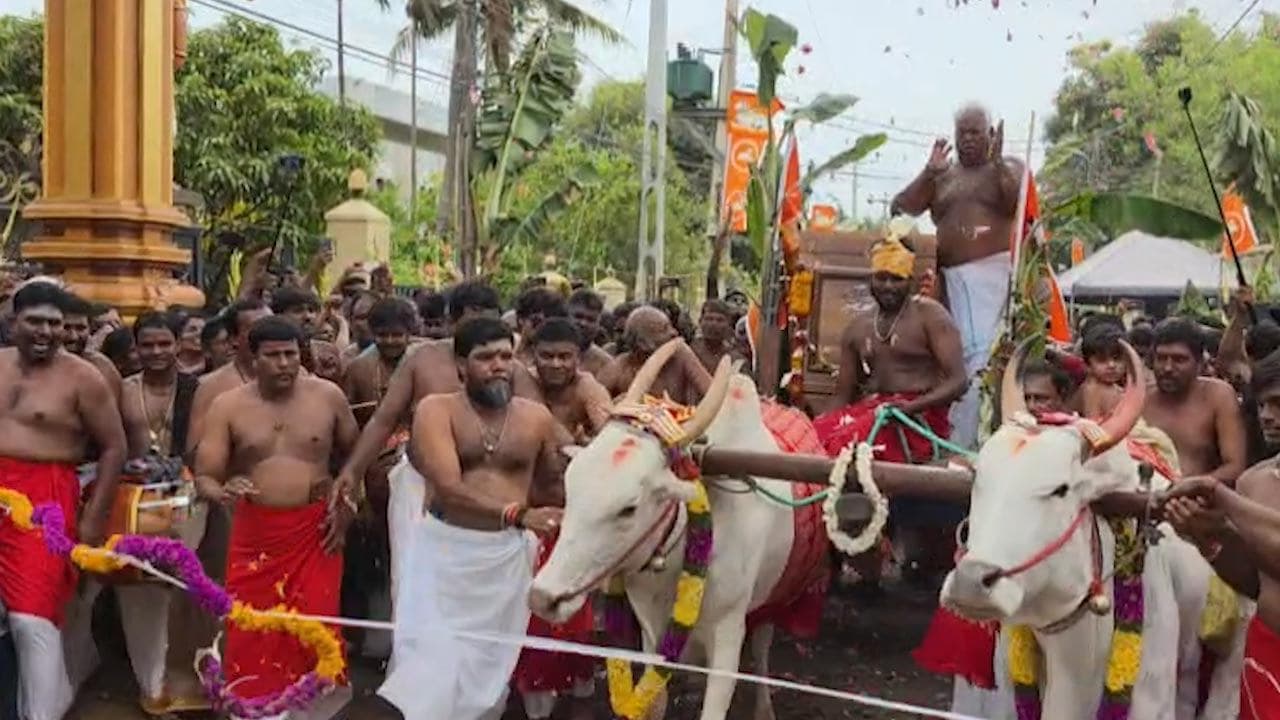 'நல்லூரான் வடக்கு வாசல் வளைவு'